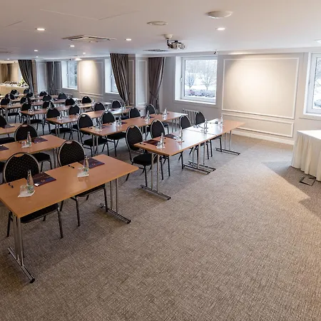 Hotel Cosmopolitan Bobycentrum - Czech Leading 4*