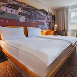 Cosmopolitan Bobycentrum - Czech Leading 4*