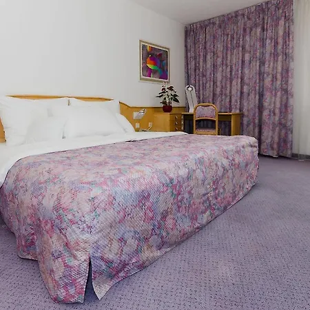 Cosmopolitan Bobycentrum - Czech Leading Hotell Brno
