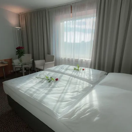 Hotel Cosmopolitan Bobycentrum - Czech Leading 4*