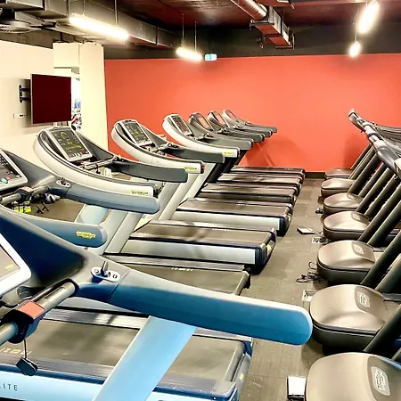 Cosmopolitan Bobycentrum - Czech Leading 4*