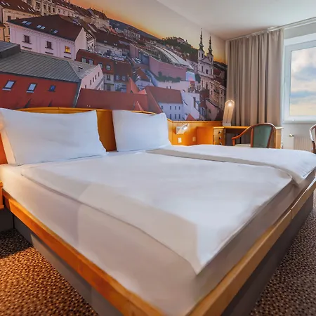 Cosmopolitan Bobycentrum - Czech Leading 4*