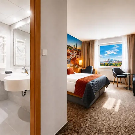 Cosmopolitan Bobycentrum - Czech Leading 4*