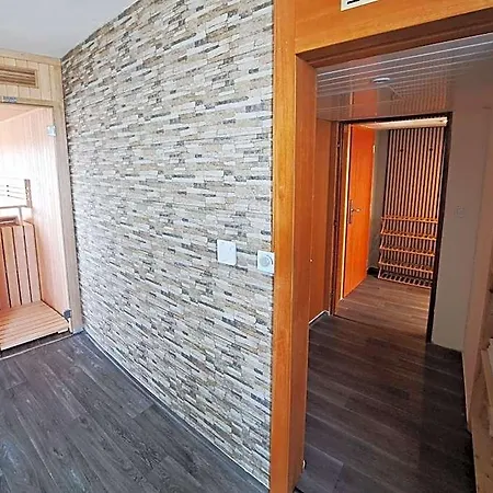 Hotell Cosmopolitan Bobycentrum - Czech Leading 4*