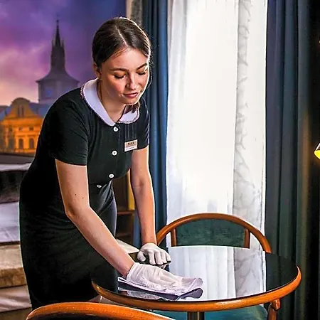 Cosmopolitan Bobycentrum - Czech Leading 4*