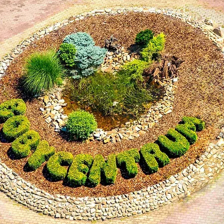 Hotel Cosmopolitan Bobycentrum - Czech Leading