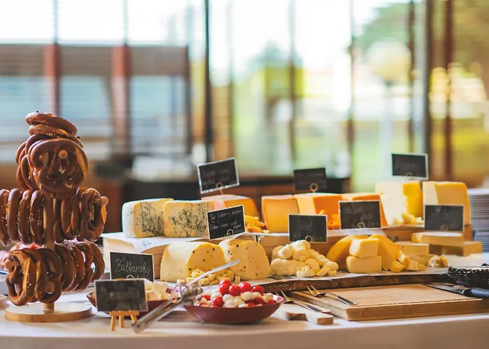 Hotel Cosmopolitan Bobycentrum - Czech Leading 4*