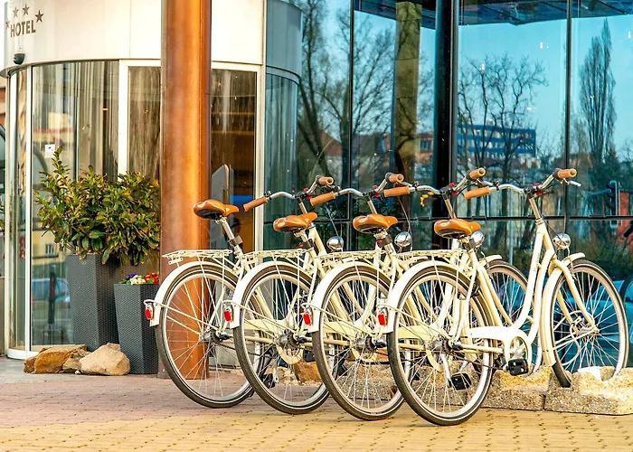 Cosmopolitan Bobycentrum - Czech Leading Hotell 4*