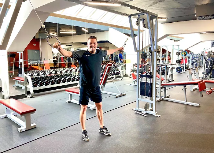 Cosmopolitan Bobycentrum - Czech Leading Brno