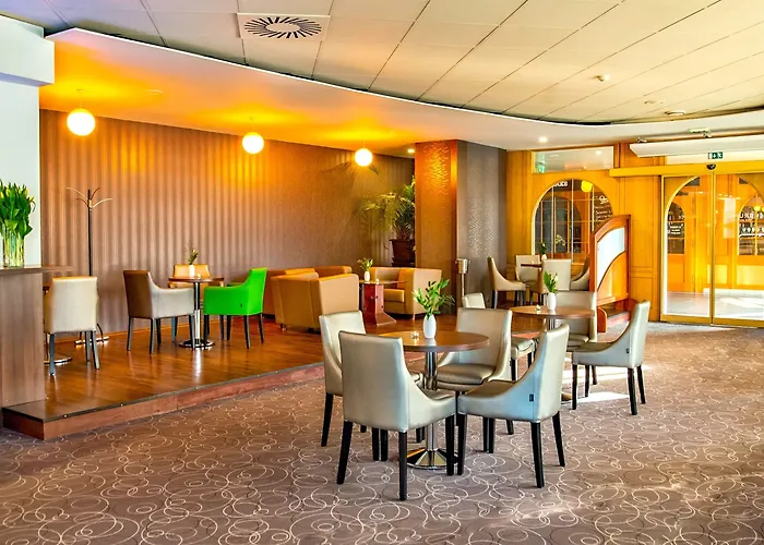 Cosmopolitan Bobycentrum - Czech Leading Hotell Brno